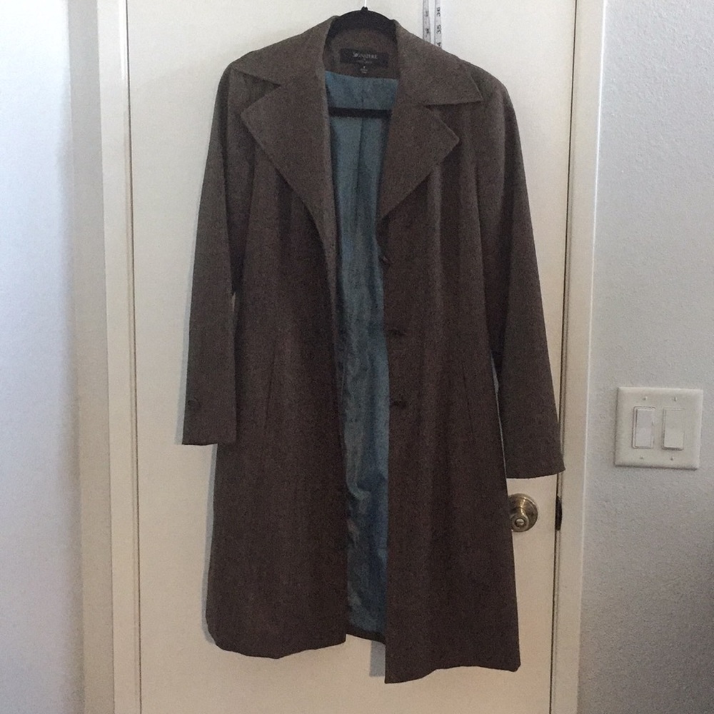 Signature by Larry Lavigne woman’s suit